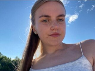 rihana-nell