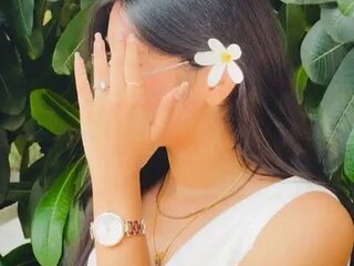 Cute Zaina