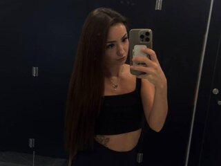 estelleweekly